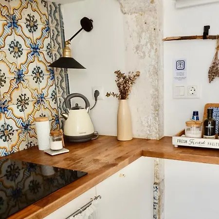 Dona Conceicao * Lisbon